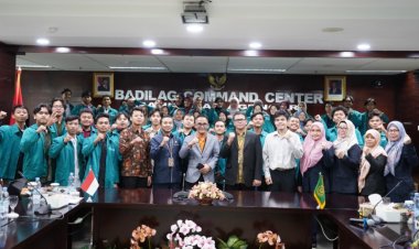 Menjadi Hakim Masa Depan: Mahasiswa  Prodi HES STEI SEBI Kunjungi Mahkamah Agung RI