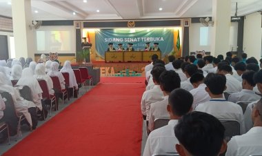 Institut SEBI Gelar Sidang Senat Terbuka Pengukuhan Mahasiswa Baru Program Sarjana dan Magister Tahun Akademik 2025/2026