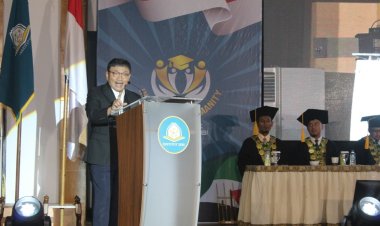 Wakil Direktur Utama PT Bank Syariah Indonesia Ajak Wisudawan Institut SEBI Kembangkan Ekonomi Syariah Berbasis Spirit “The Economy of Eternity”