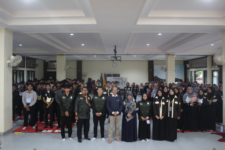 Squad Amal Khidmat: Mahasiswa SEBI Diajak Menebar Manfaat Melalui Pengabdian